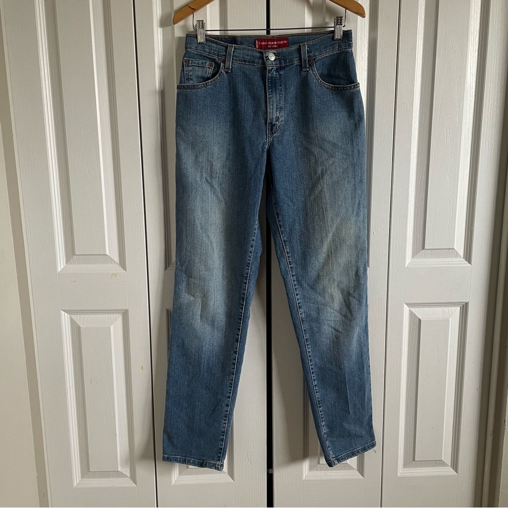 Levi’s 550 Classic Relaxed Stretch Jeans Women’s 10 Mis Blue Light Wash Tapered